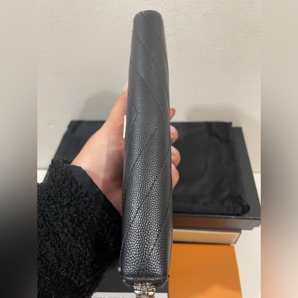 🖤YSL Monogram Zipped Around Wallet in SHW🖤 - Picture 5 of 15